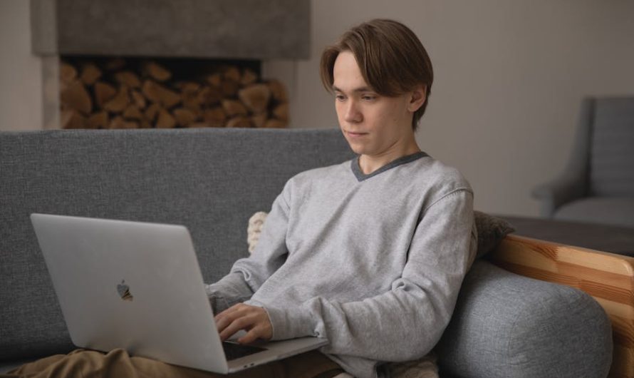 Применение ChatGPT для Проведения Вебинаров на MacOS